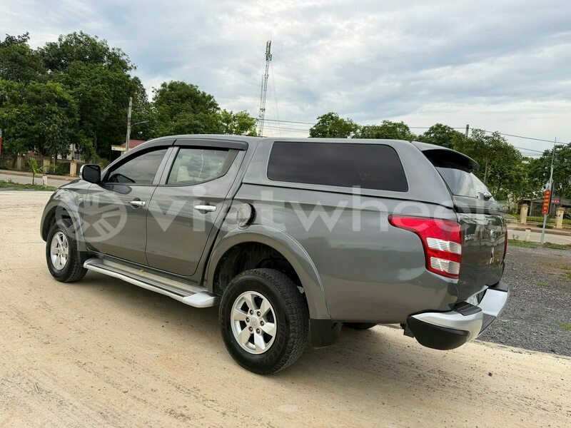 Big with watermark mitsubishi triton hue a luoi 4 46533