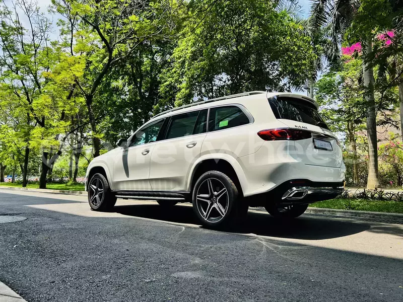 Big with watermark mercedes gls 450 4matic khanh hoa nha trang 46534