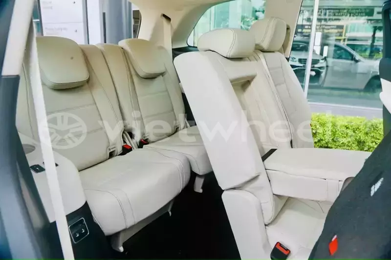 Big with watermark mercedes gls 450 4matic khanh hoa nha trang 46534