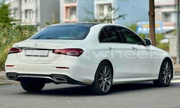 Mua Đã sử dụng Mercedes-benz E-class Xe ô tô Mua Đã sử dụng Mercedes-benz E-class Xe ô tô