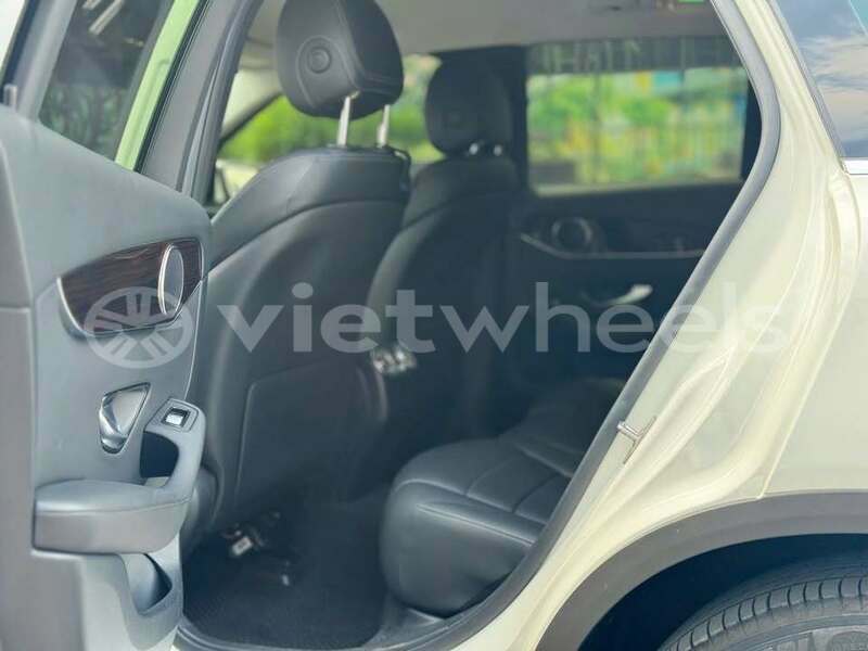 Big with watermark mercedes benz glc hue a luoi 4 46548