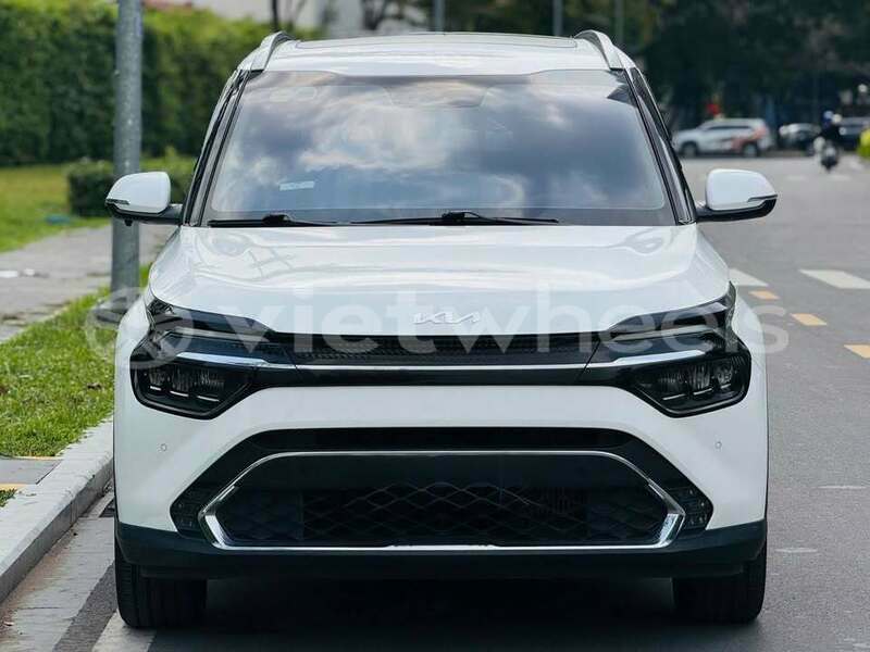 Big with watermark kia carens hue an cuu 46564