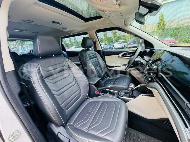 Big with watermark kia carens hue an cuu 46564
