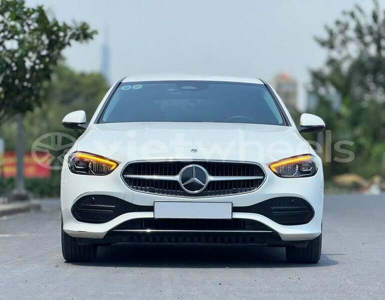 Big with watermark mercedes benz c class lao cai a mu sung 46567
