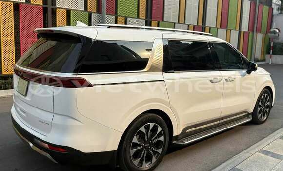 Buy Used Kia Carnival Car Buy Used Kia Carnival Car
