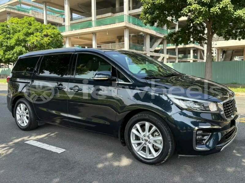 Big with watermark kia sedona hue an cuu 46578
