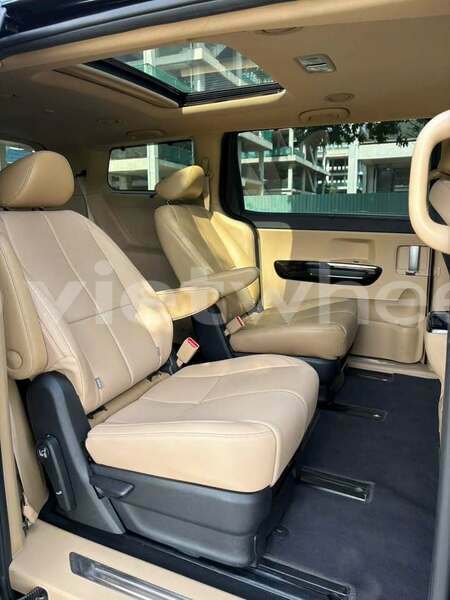 Big with watermark kia sedona hue an cuu 46578