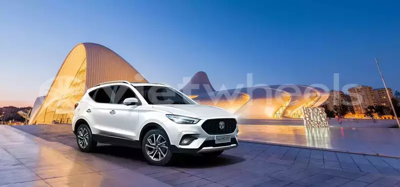 Big with watermark mg zs hanoi saigon 46594
