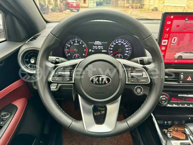 Big with watermark kia cerato hung yen a sao 46598