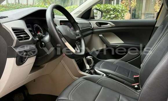 Mua Đã sử dụng Volkswagen T-cross Xe ô tô Mua Đã sử dụng Volkswagen T-cross Xe ô tô