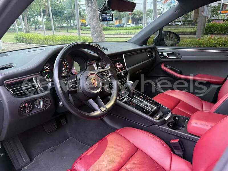 Big with watermark porsche macan ho chi minh 12 46607