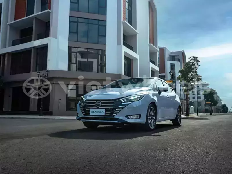 Big with watermark nissan almera hanoi saigon 46614