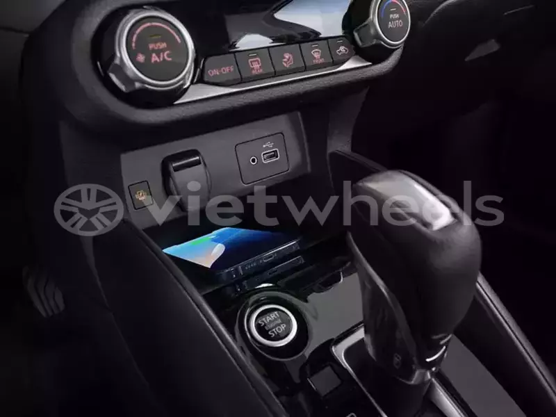 Big with watermark nissan almera hanoi saigon 46615