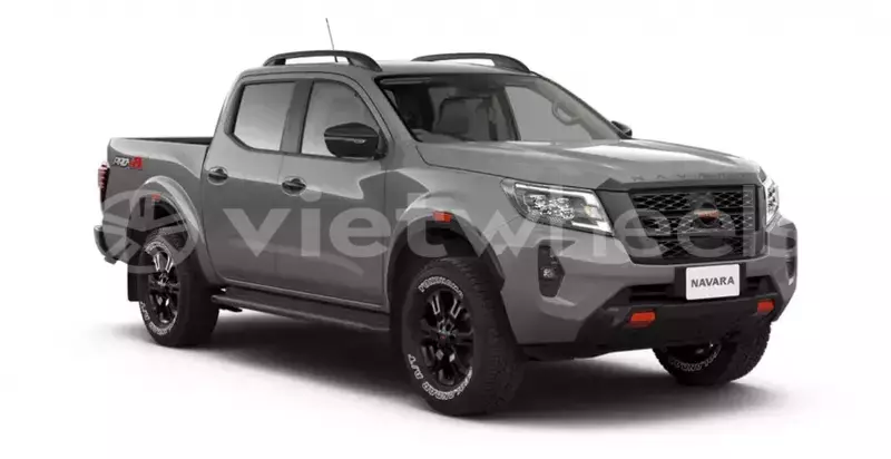 Big with watermark nissan navara hanoi saigon 46617