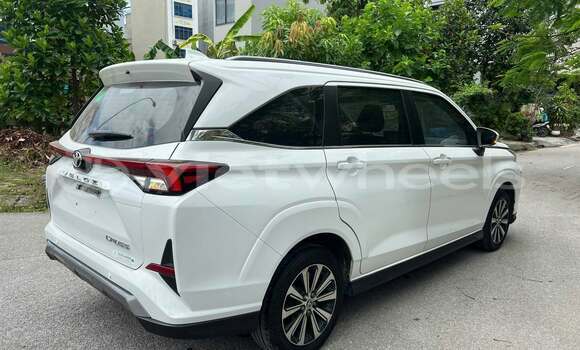Mua Đã sử dụng Toyota VELOZ Xe ô tô Mua Đã sử dụng Toyota VELOZ Xe ô tô