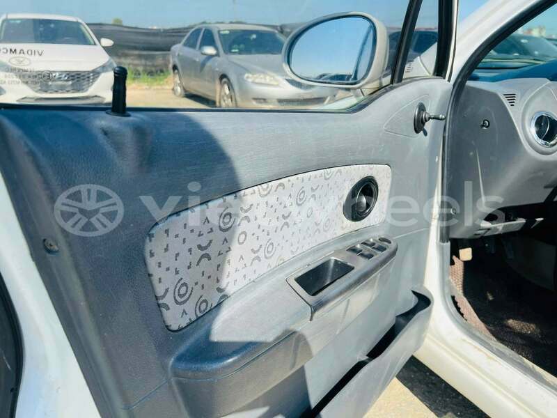 Big with watermark chevrolet spark hue a luoi 2 46631