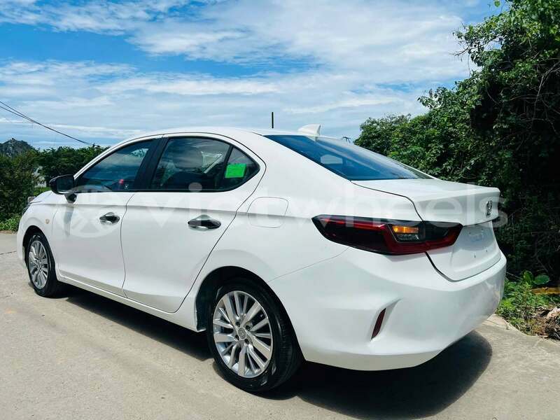 Big with watermark honda city hue an cuu 46642