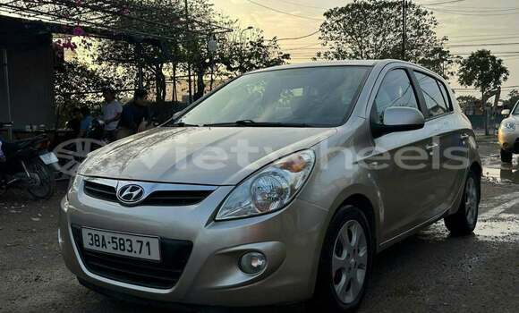 Mua Đã sử dụng Hyundai i20 Xe ô tô Mua Đã sử dụng Hyundai i20 Xe ô tô