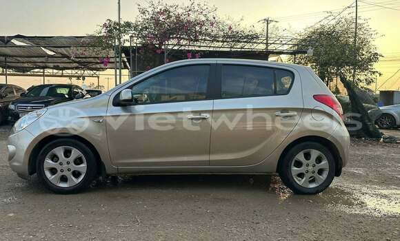 Mua Đã sử dụng Hyundai i20 Xe ô tô Mua Đã sử dụng Hyundai i20 Xe ô tô
