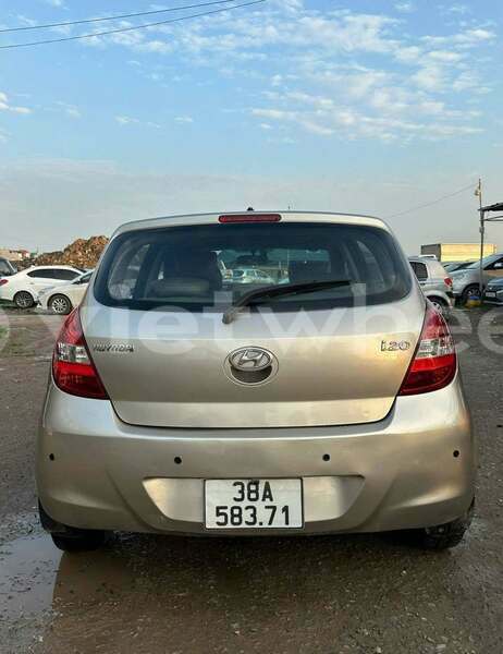 Big with watermark hyundai i20 dong thap an long 46650