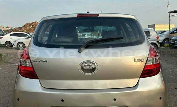 Mua Đã sử dụng Hyundai i20 Xe ô tô Mua Đã sử dụng Hyundai i20 Xe ô tô