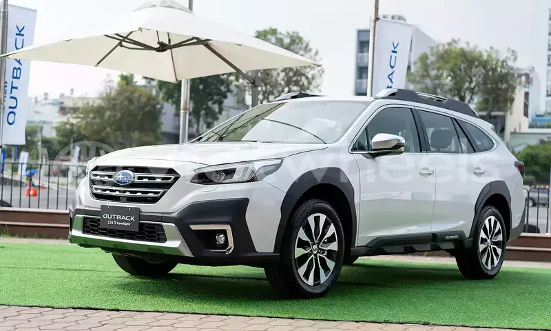 Big with watermark subaru subaru outback hanoi saigon 46657