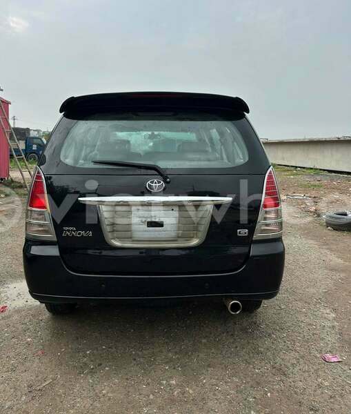 Big with watermark toyota innova vinh long an hiep 46658