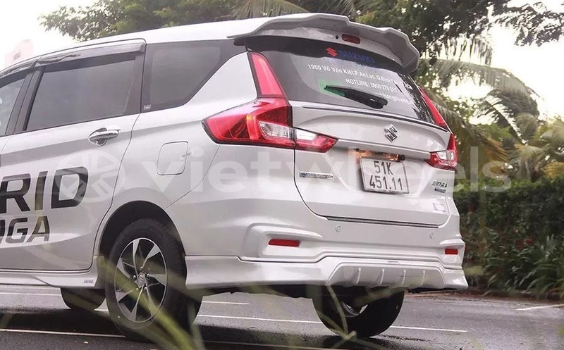 Big with watermark suzuki ertiga hanoi saigon 46665