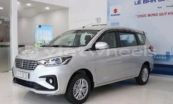 Mua Mới Suzuki Ertiga Xe ô tô Mua Mới Suzuki Ertiga Xe ô tô