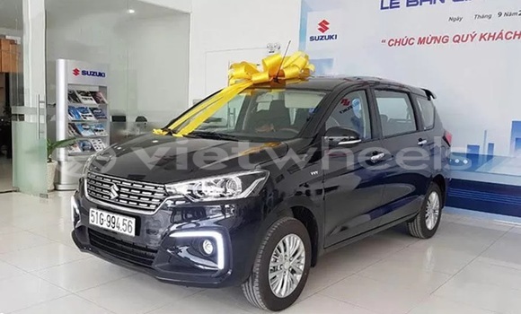 Mua Mới Suzuki Ertiga Xe ô tô Mua Mới Suzuki Ertiga Xe ô tô