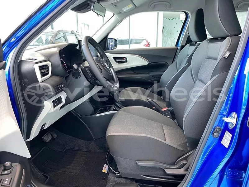 Big with watermark suzuki swift hanoi saigon 46669
