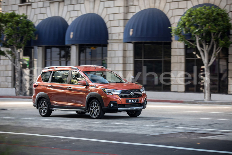 Big with watermark suzuki xl7 hanoi saigon 46672