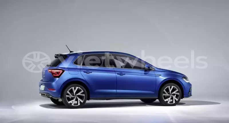 Big with watermark volkswagen polo hanoi saigon 46677
