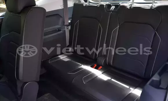 Mua Nhập khẩu Volkswagen Tiguan Xe ô tô Mua Nhập khẩu Volkswagen Tiguan Xe ô tô