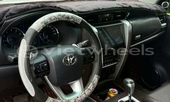 Mua Đã sử dụng Toyota Fortuner Xe ô tô Mua Đã sử dụng Toyota Fortuner Xe ô tô