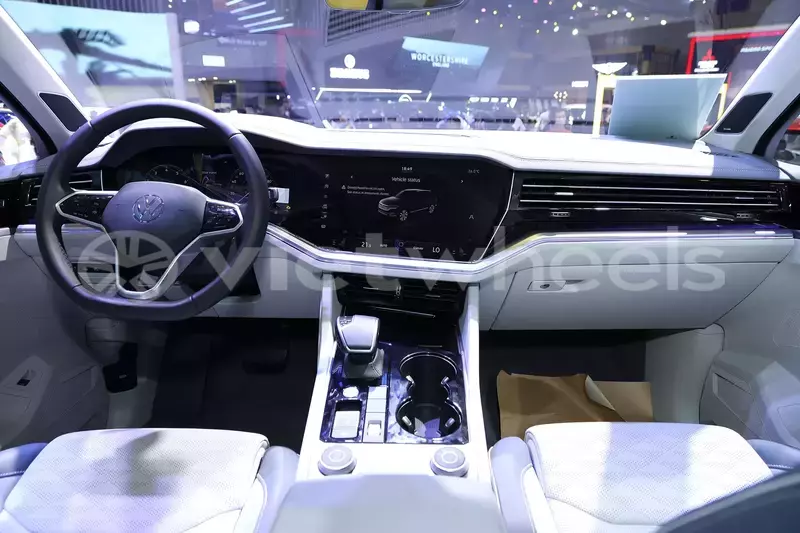 Big with watermark volkswagen xe cac loai khac hanoi saigon 46698