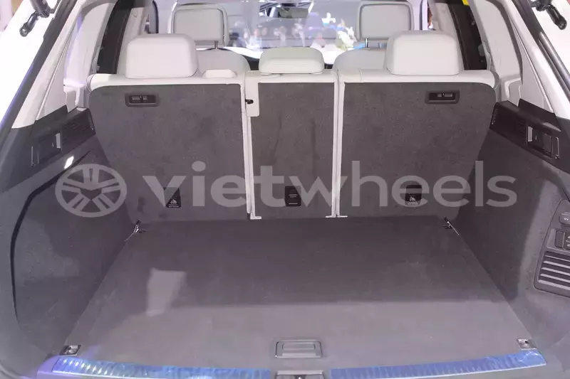 Big with watermark volkswagen xe cac loai khac hanoi saigon 46699