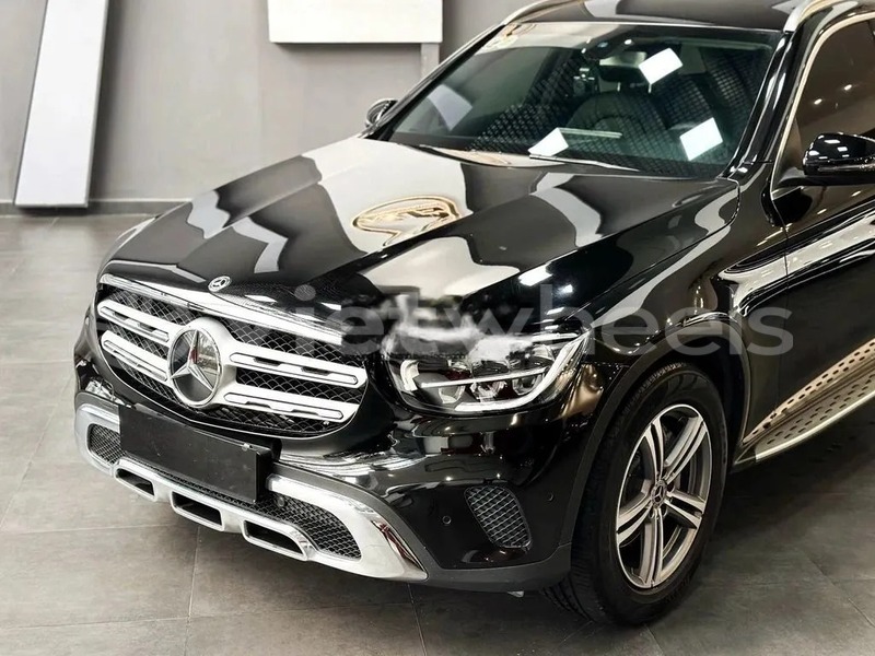 Big with watermark mercedes glc 200 hanoi saigon 46722