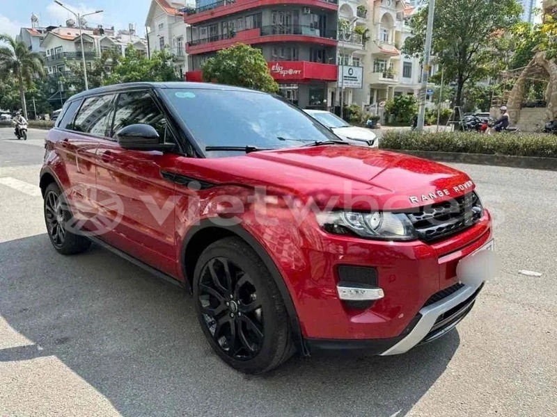 Big with watermark land rover evoque hanoi saigon 46723