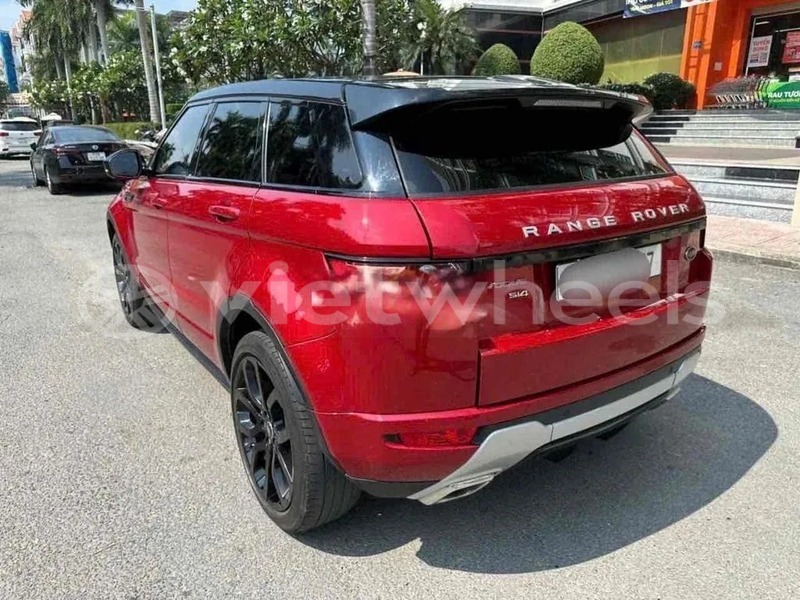 Big with watermark land rover evoque hanoi saigon 46723