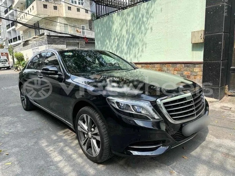 Big with watermark mercedes s500 hanoi saigon 46725