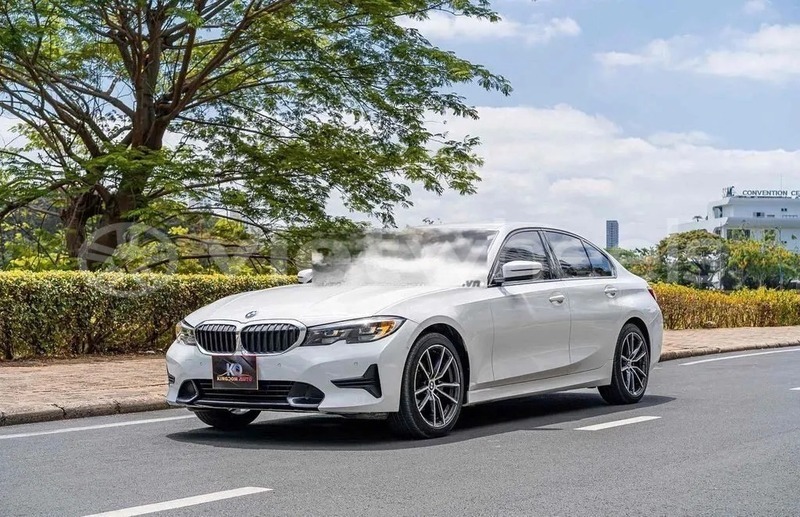 Big with watermark bmw 320i hanoi saigon 46748