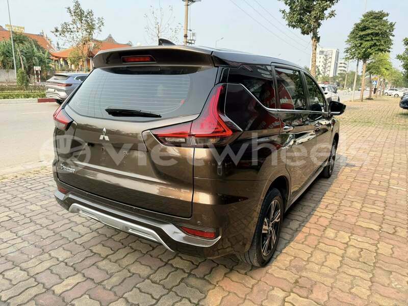 Big with watermark mitsubishi xpander hue a luoi 1 46751
