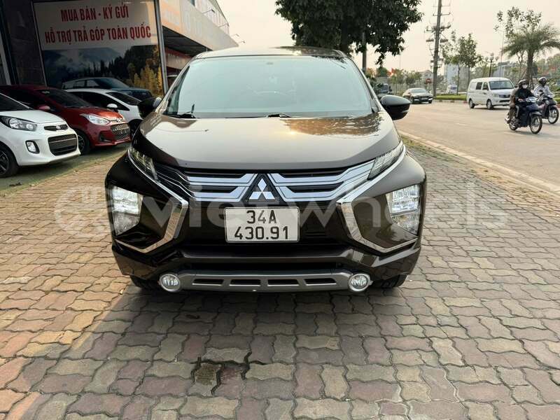 Big with watermark mitsubishi xpander hue a luoi 1 46751