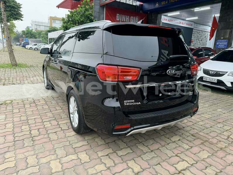Big with watermark kia sedona lam dong 3 bao loc 46764
