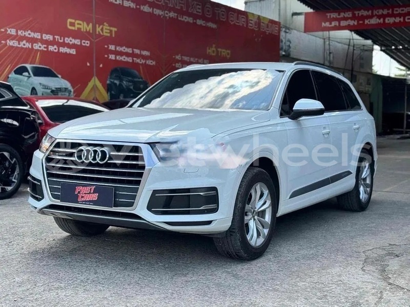 Big with watermark audi q7 hanoi saigon 46768