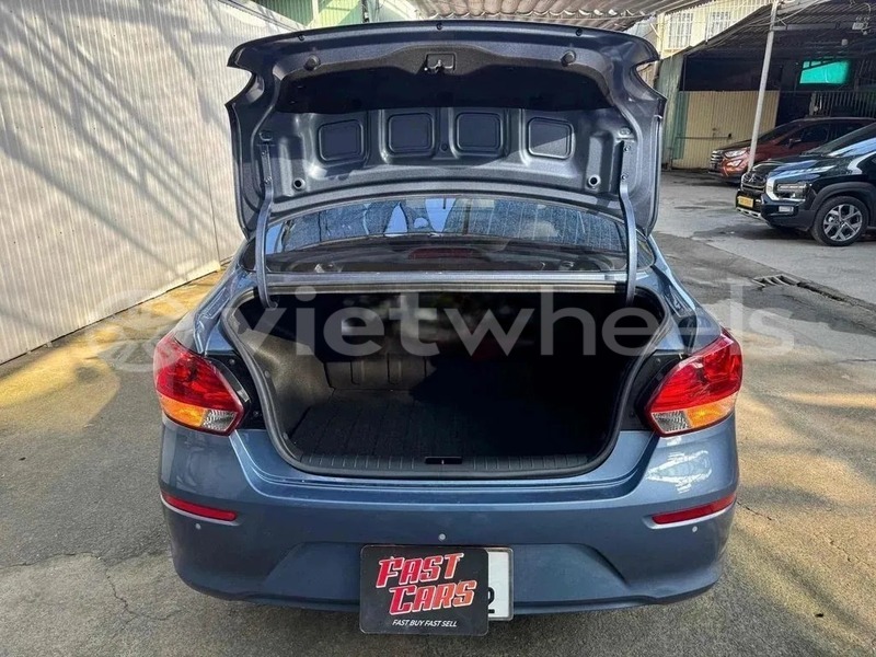 Big with watermark kia soluto hanoi saigon 46772