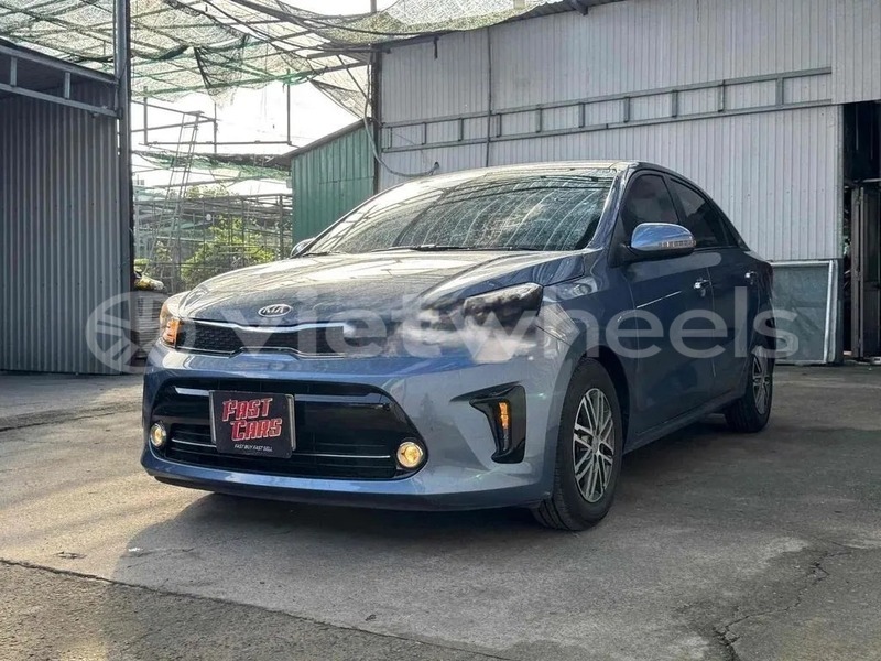 Big with watermark kia soluto hanoi saigon 46772