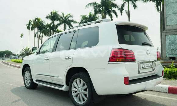 Mua Đã sử dụng Lexus LX570 Xe ô tô Mua Đã sử dụng Lexus LX570 Xe ô tô