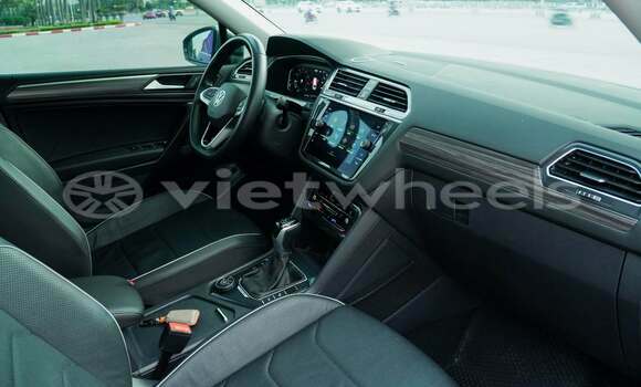 Mua Đã sử dụng Volkwagen TIGUAN Xe ô tô Mua Đã sử dụng Volkwagen TIGUAN Xe ô tô